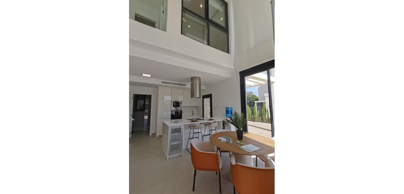 Nueva construcción  - Modelo Gemma -
La Manga del Mar Menor - Playa Honda