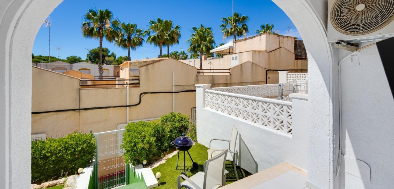 Herverkoop - Bungalow -
Torrevieja - Los balcones