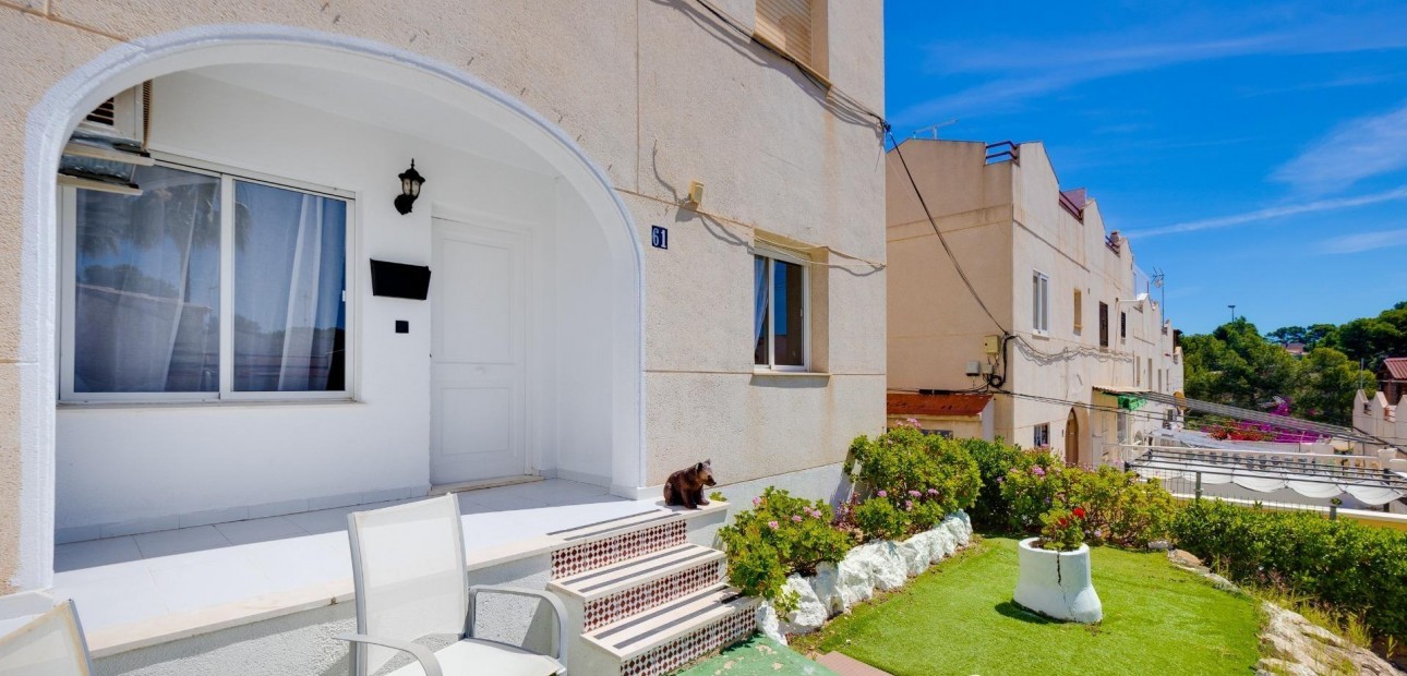 Herverkoop - Bungalow -
Torrevieja - Los balcones