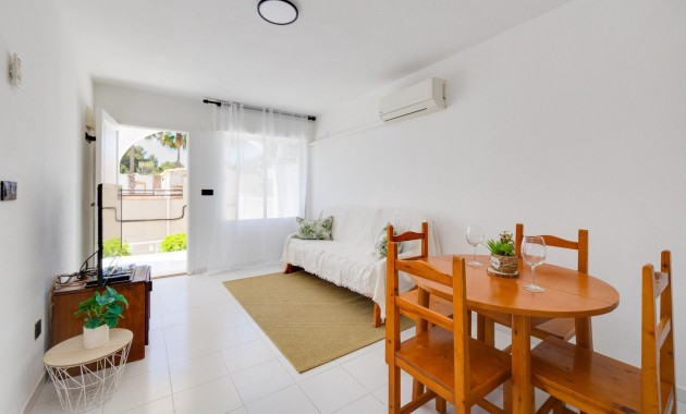 Herverkoop - Bungalow -
Torrevieja - Los balcones