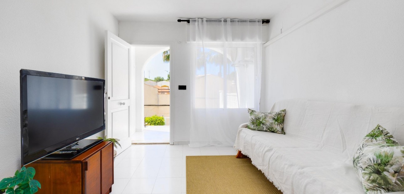 Herverkoop - Bungalow -
Torrevieja - Los balcones