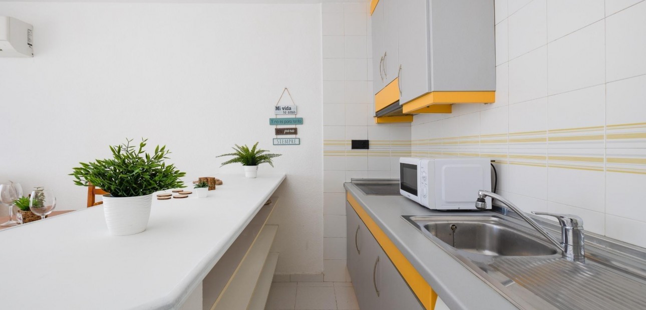 Herverkoop - Bungalow -
Torrevieja - Los balcones