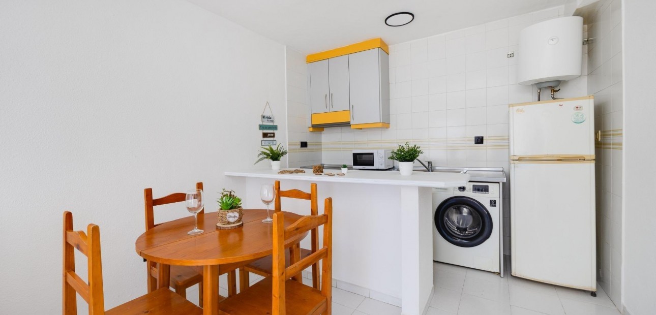 Herverkoop - Bungalow -
Torrevieja - Los balcones
