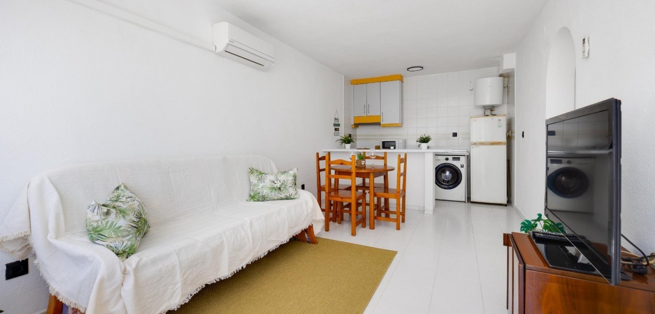 Herverkoop - Bungalow -
Torrevieja - Los balcones