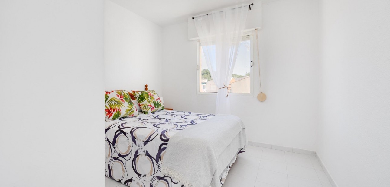 Herverkoop - Bungalow -
Torrevieja - Los balcones