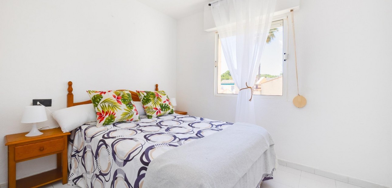 Herverkoop - Bungalow -
Torrevieja - Los balcones