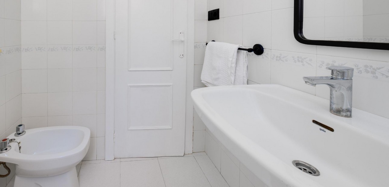 Herverkoop - Bungalow -
Torrevieja - Los balcones