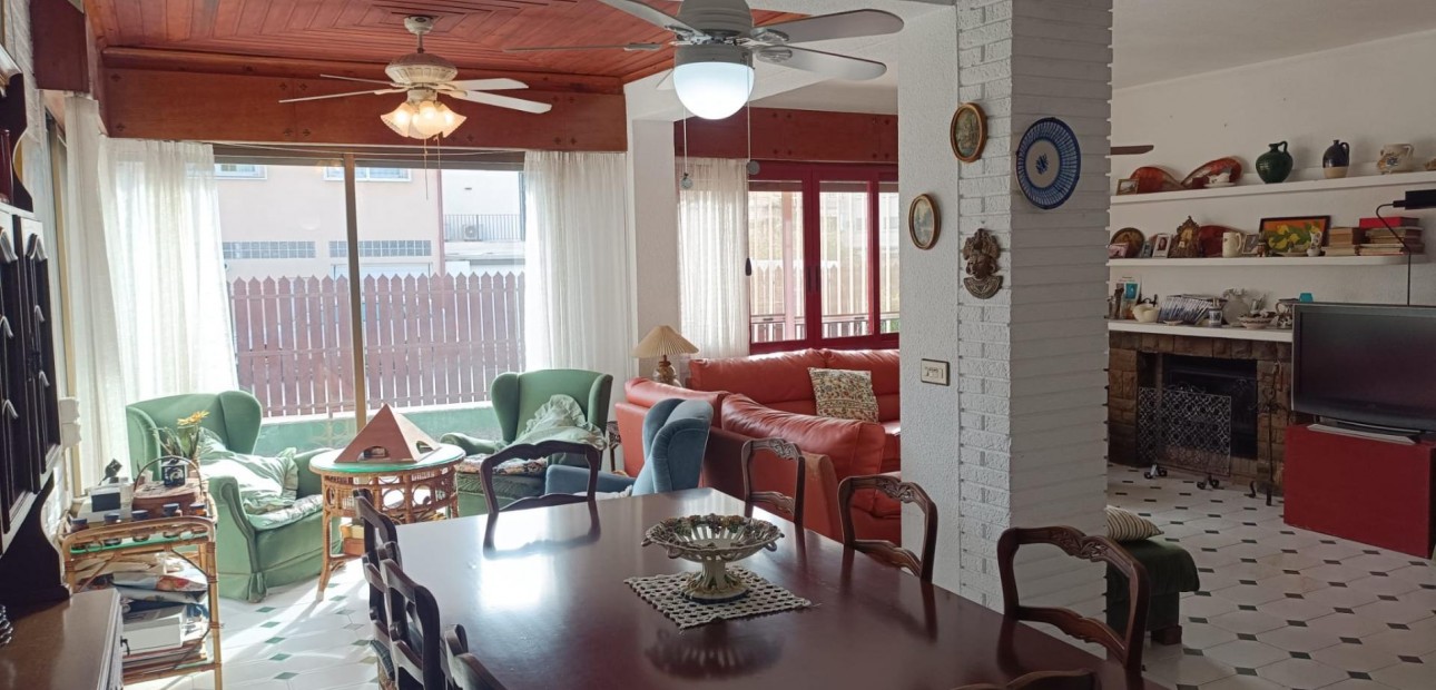 Venta - Villa -
Torrevieja - La Siesta - El Salado - Torreta