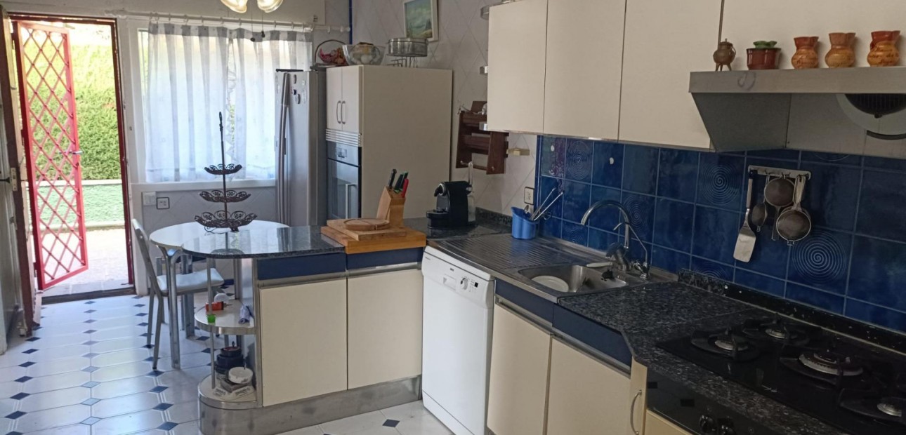 Venta - Villa -
Torrevieja - La Siesta - El Salado - Torreta