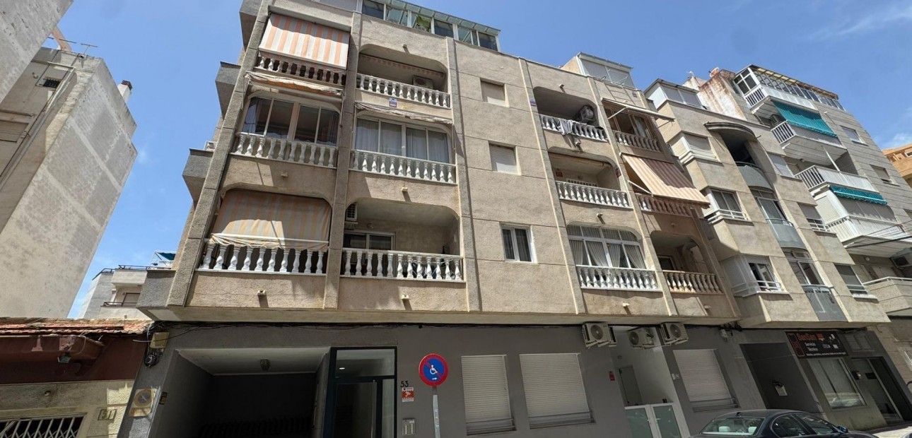 Sale - Studio -
Torrevieja - torrevieja