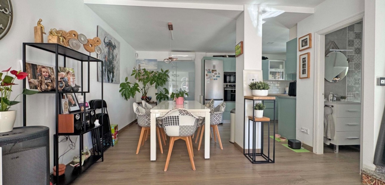 Herverkoop - Quad Villa -
Orihuela Costa - Villamartin