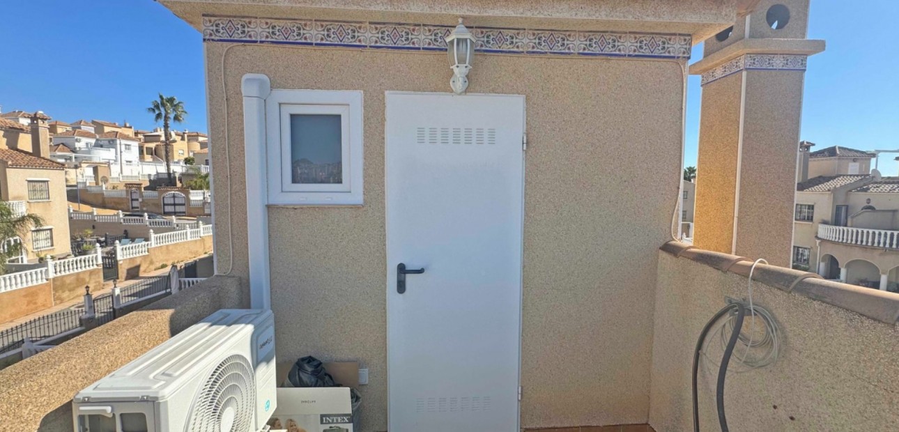 Herverkoop - Quad Villa -
Orihuela Costa - Villamartin