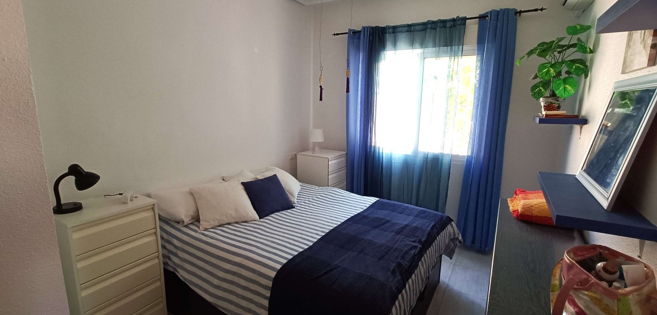 Herverkoop - Quad Villa -
Orihuela Costa - Las Filipinas