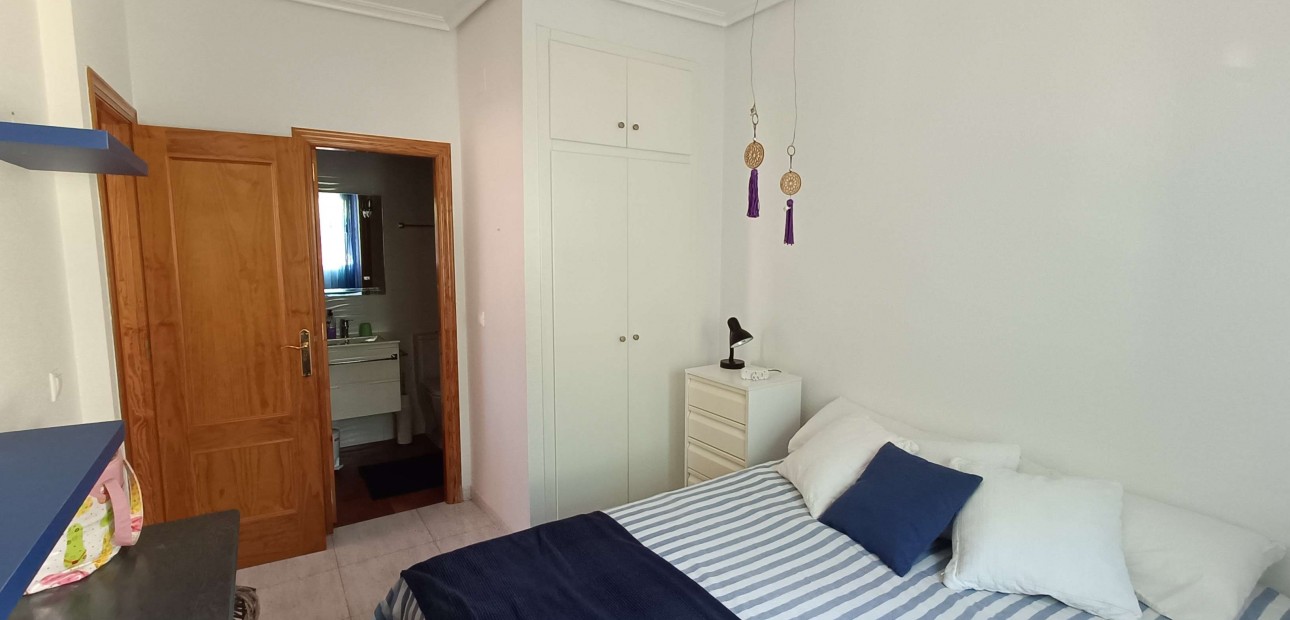 Herverkoop - Quad Villa -
Orihuela Costa - Las Filipinas