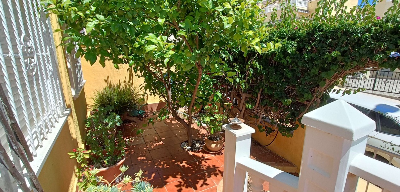 Herverkoop - Quad Villa -
Orihuela Costa - Las Filipinas