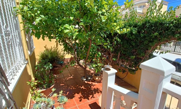 Herverkoop - Quad Villa -
Orihuela Costa - Las Filipinas