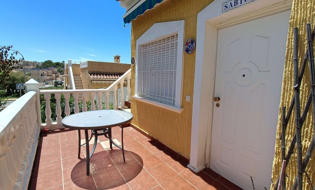 Herverkoop - Quad Villa -
Orihuela Costa - Las Filipinas