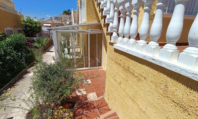 Herverkoop - Quad Villa -
Orihuela Costa - Las Filipinas