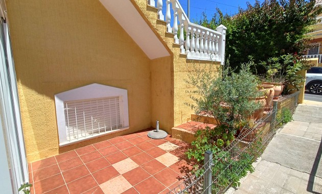 Herverkoop - Quad Villa -
Orihuela Costa - Las Filipinas