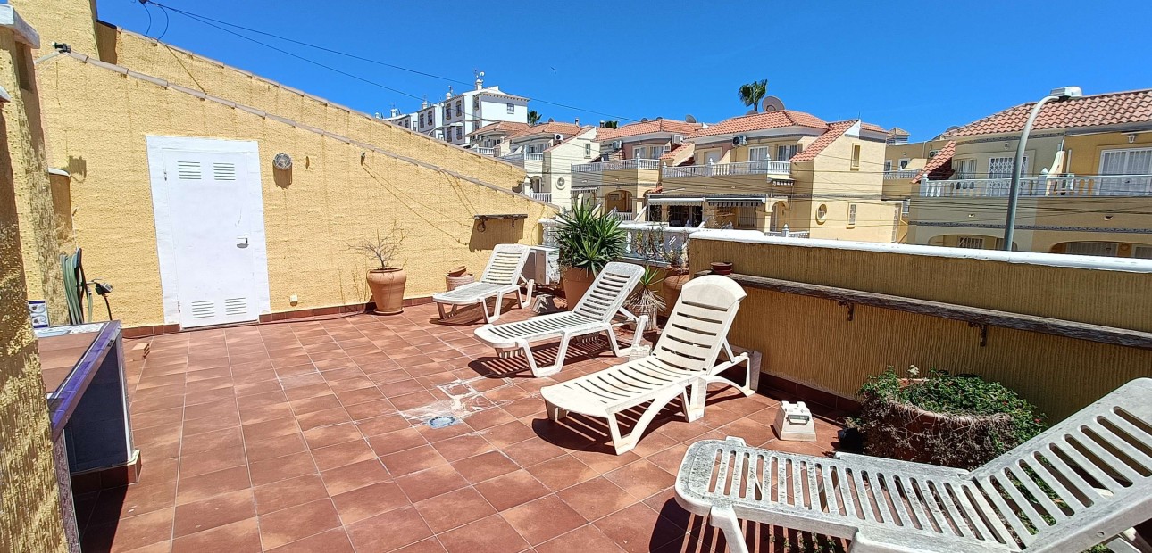 Herverkoop - Quad Villa -
Orihuela Costa - Las Filipinas
