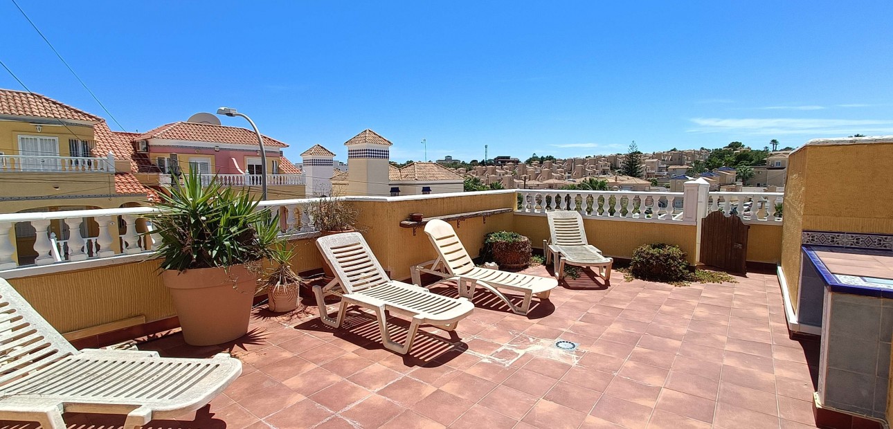 Herverkoop - Quad Villa -
Orihuela Costa - Las Filipinas