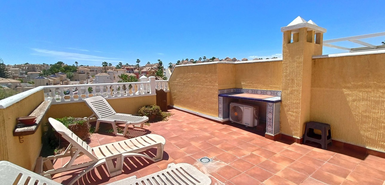 Herverkoop - Quad Villa -
Orihuela Costa - Las Filipinas