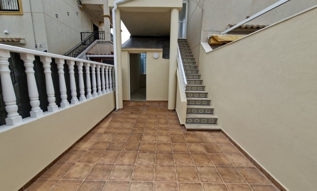 Herverkoop - Appartement / flat -
Orihuela Costa - Punta Prima