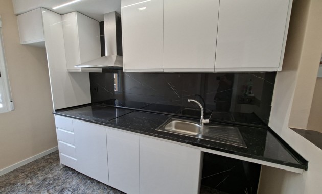 Herverkoop - Appartement / flat -
Orihuela Costa - Punta Prima