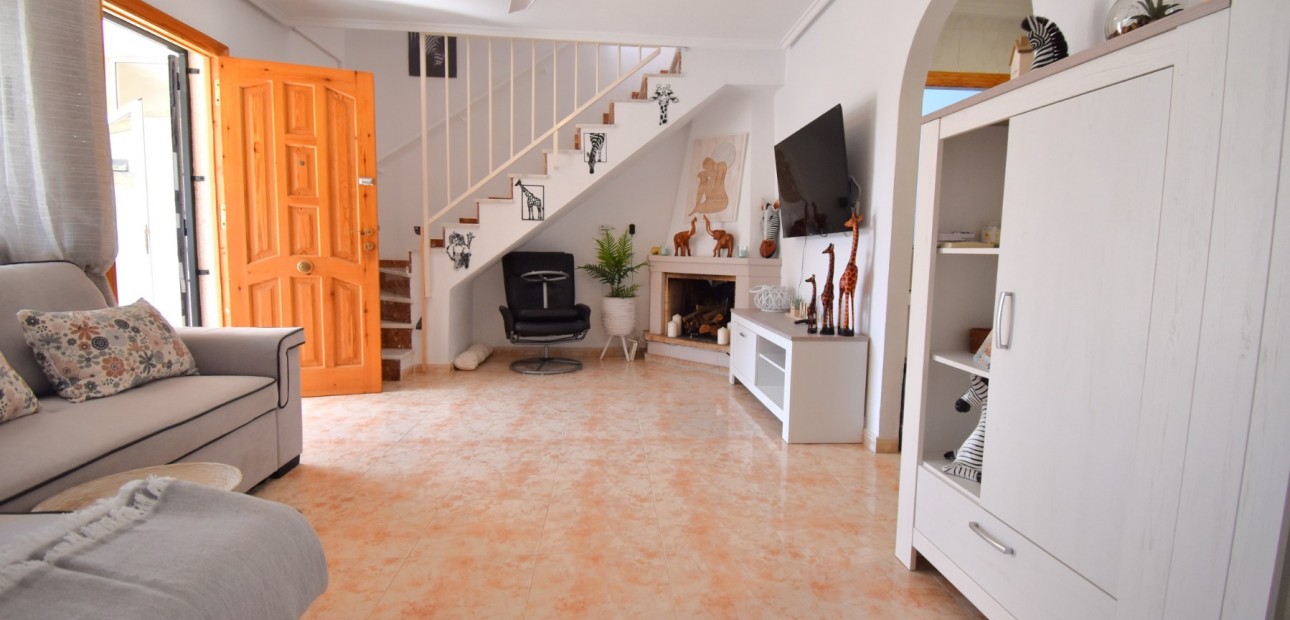 Herverkoop - Quad Villa -
Orihuela Costa - Playa Flamenca