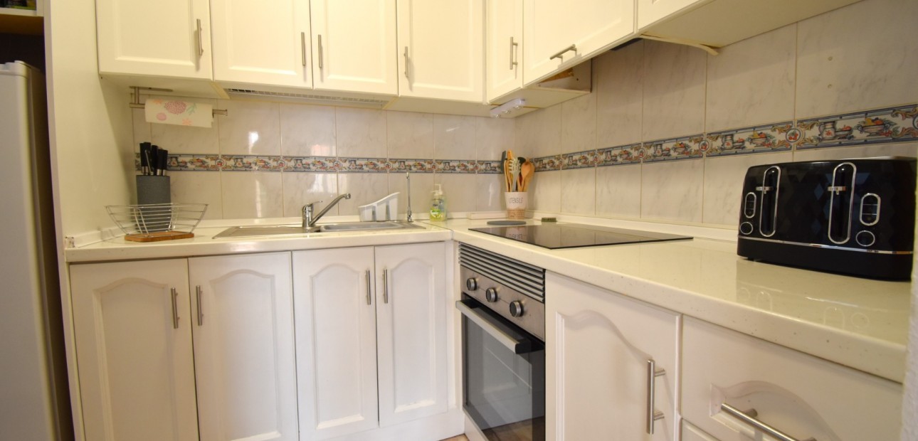 Herverkoop - Quad Villa -
Orihuela Costa - Playa Flamenca