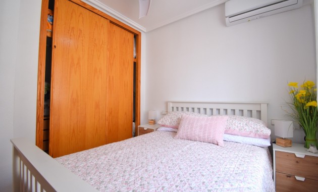 Herverkoop - Quad Villa -
Orihuela Costa - Playa Flamenca
