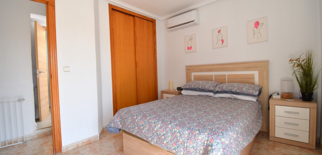 Herverkoop - Quad Villa -
Orihuela Costa - Playa Flamenca