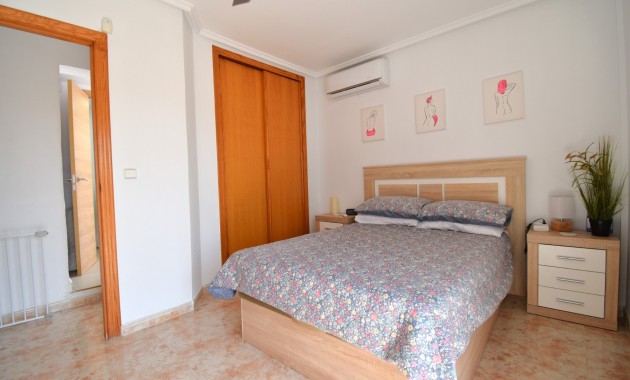 Herverkoop - Quad Villa -
Orihuela Costa - Playa Flamenca
