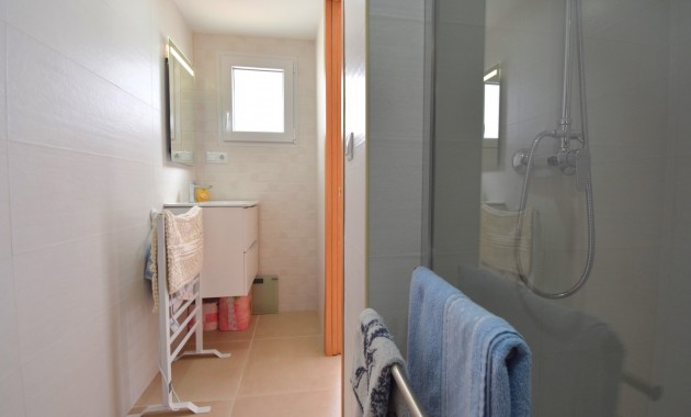 Herverkoop - Quad Villa -
Orihuela Costa - Playa Flamenca