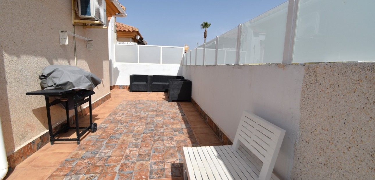 Herverkoop - Quad Villa -
Orihuela Costa - Playa Flamenca