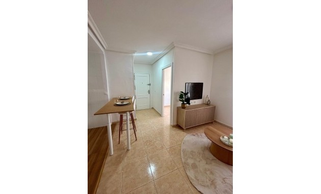 Herverkoop - Appartement / flat -
Torrevieja - Centro