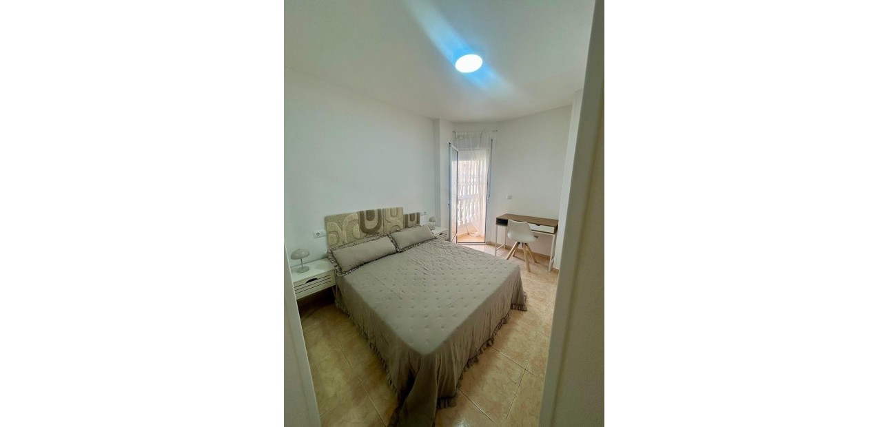 Herverkoop - Appartement / flat -
Torrevieja - Centro