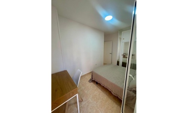 Herverkoop - Appartement / flat -
Torrevieja - Centro
