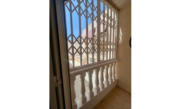 Herverkoop - Appartement / flat -
Torrevieja - Centro
