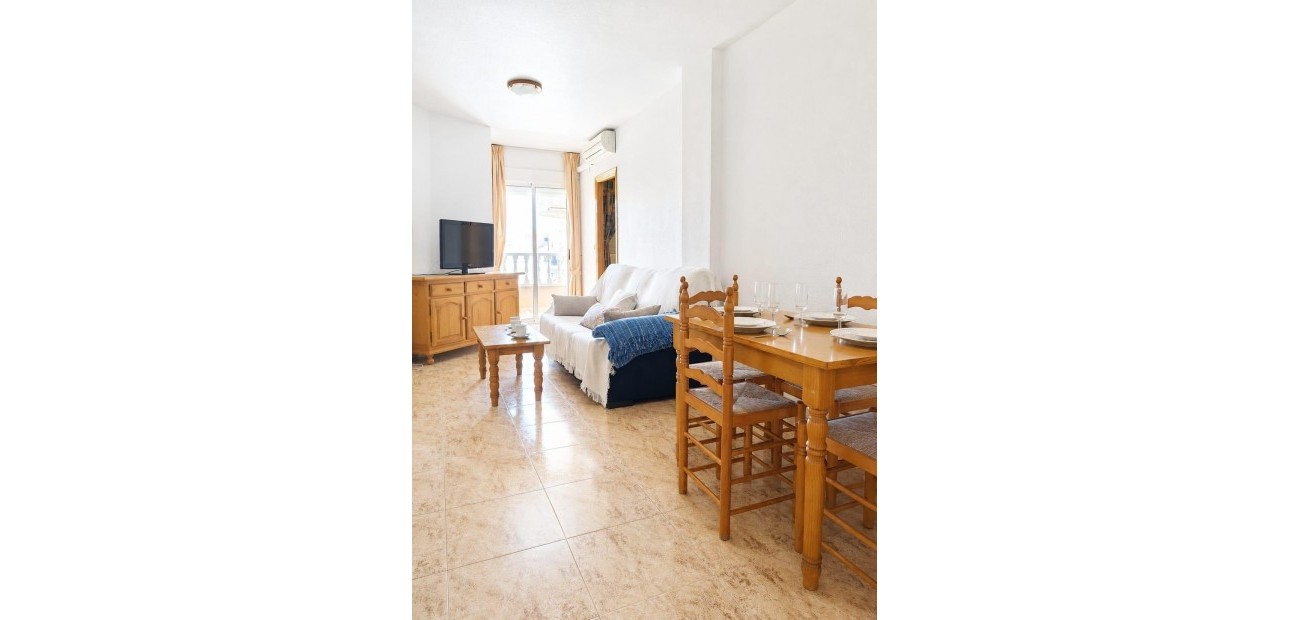 Herverkoop - Appartement / flat -
Torrevieja - torrevieja