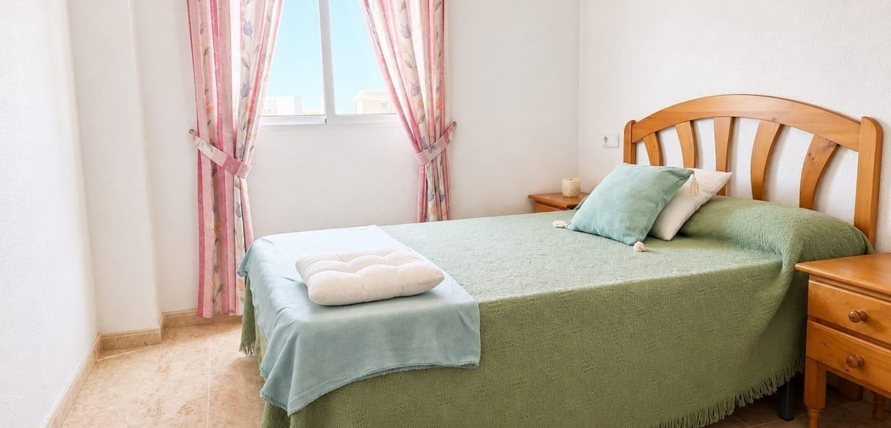 Herverkoop - Appartement / flat -
Torrevieja - torrevieja