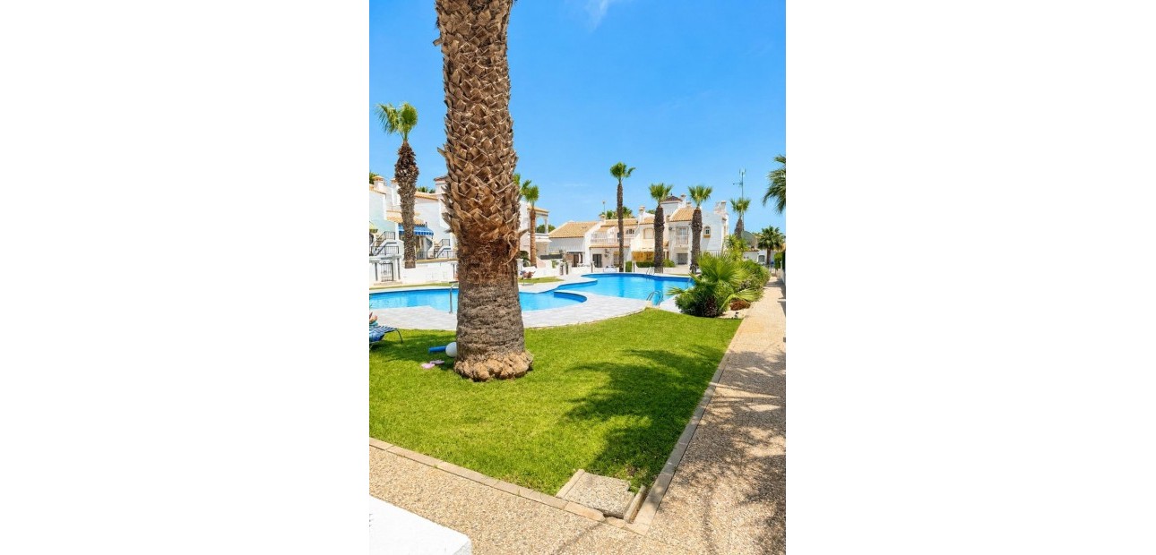 Herverkoop - Appartement / flat -
Orihuela Costa - Los Dolses
