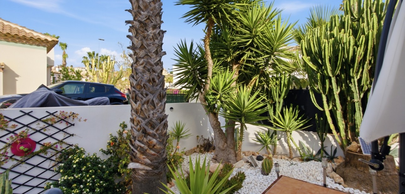 Venta - Detached Villa -
Ciudad Quesada - La Marquesa