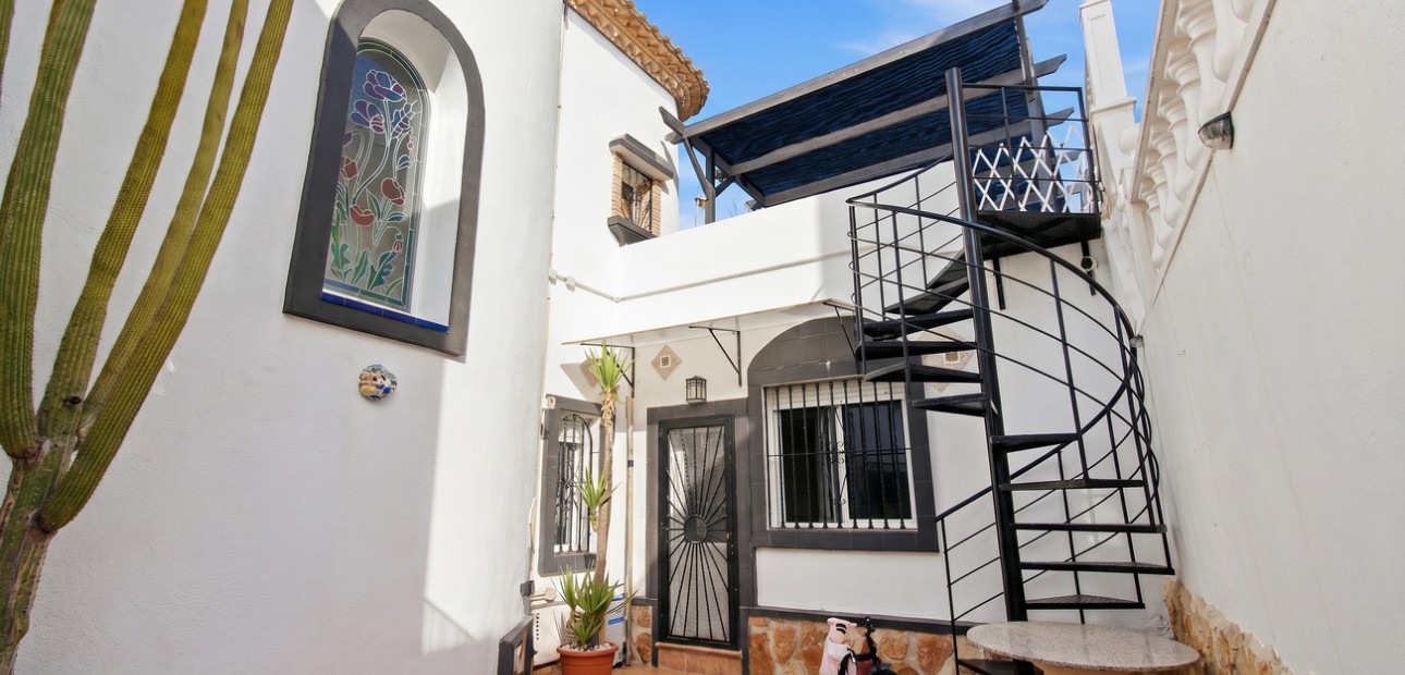 Venta - Detached Villa -
Ciudad Quesada - La Marquesa