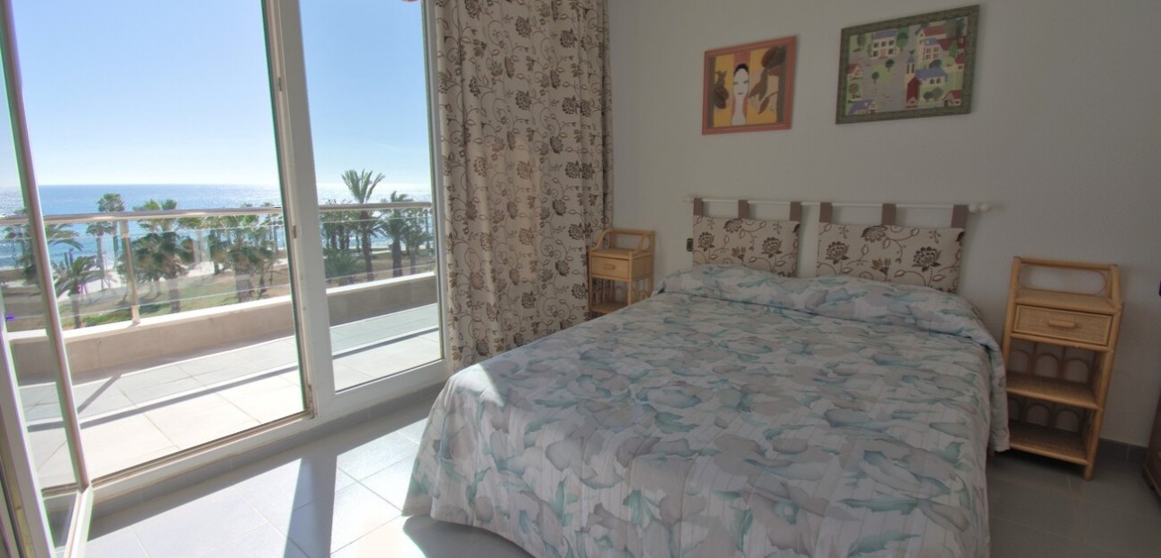 Venta - Apartamento / piso -
Orihuela Costa - Playa Flamenca