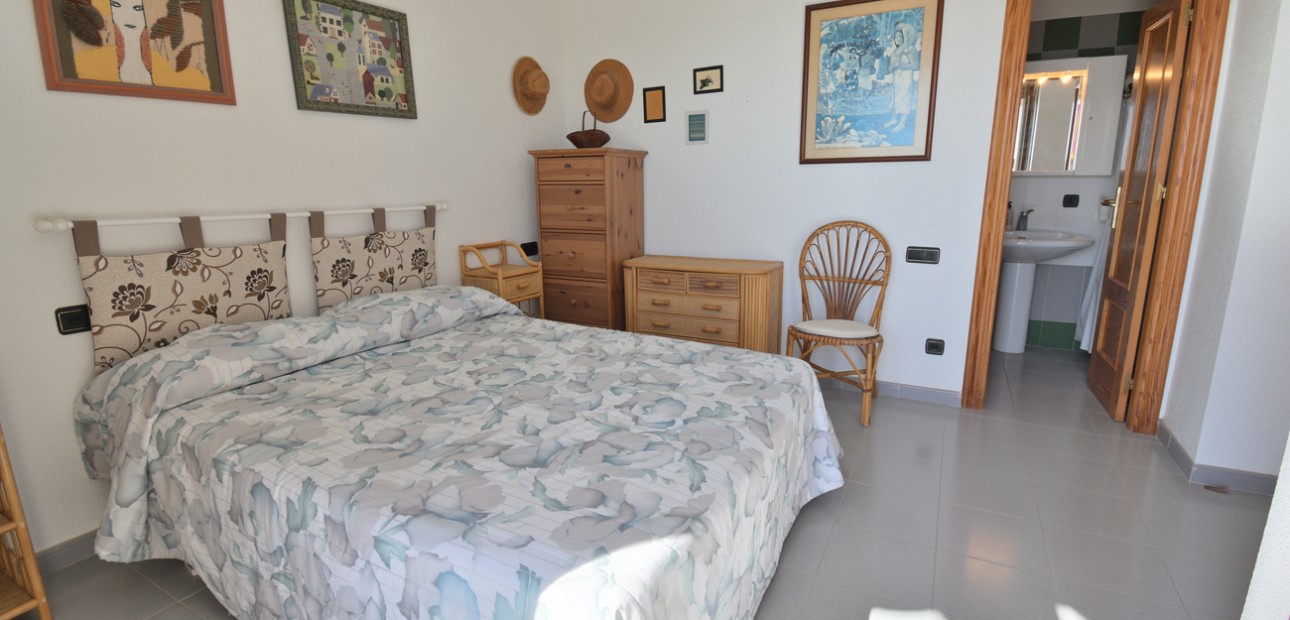Venta - Apartamento / piso -
Orihuela Costa - Playa Flamenca