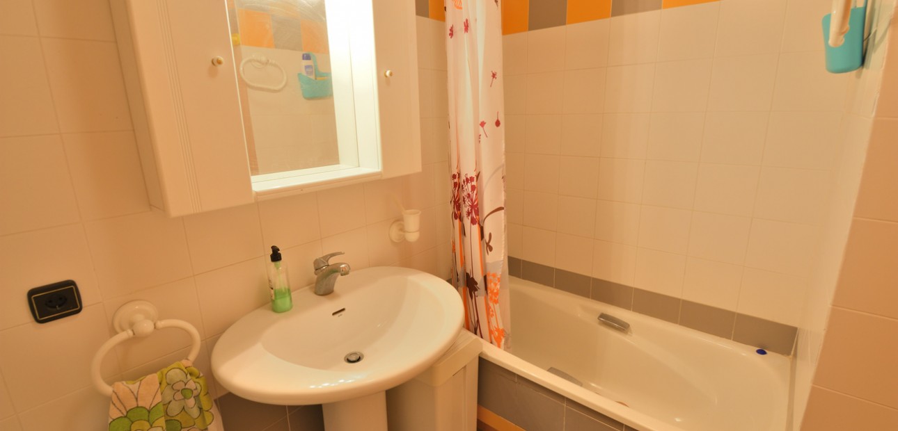 Venta - Apartamento / piso -
Orihuela Costa - Playa Flamenca