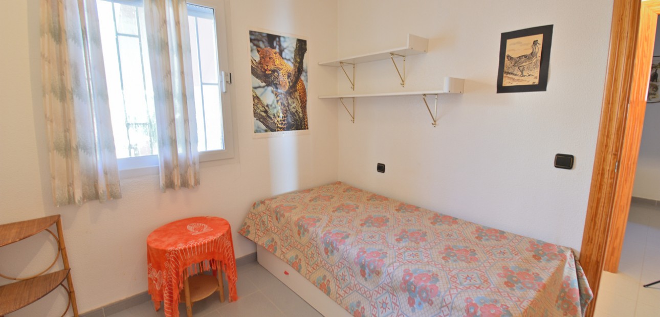 Venta - Apartamento / piso -
Orihuela Costa - Playa Flamenca