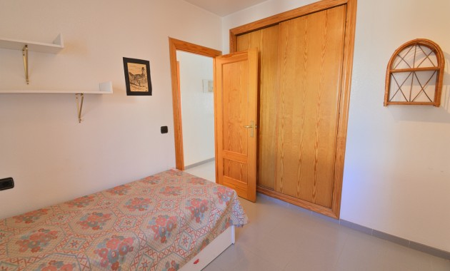 Venta - Apartamento / piso -
Orihuela Costa - Playa Flamenca