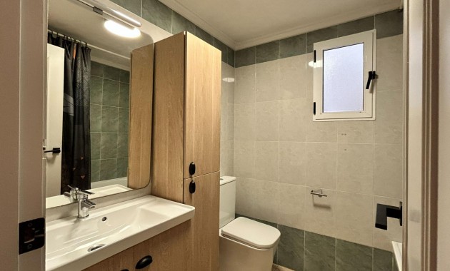 Herverkoop - Appartement / flat -
Torrevieja - Centro